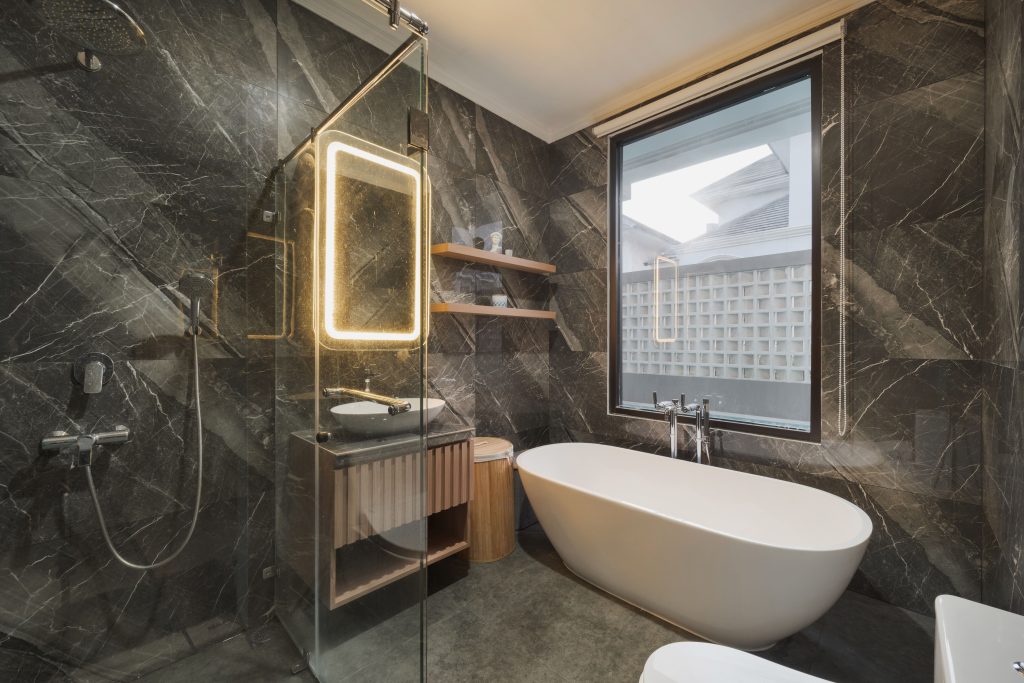 CUBE HOUSE- BATHROOM