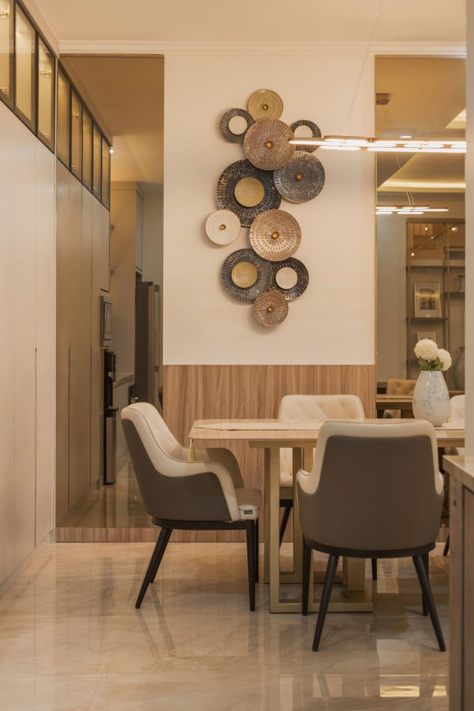 CUBE HOUSE-DINING ROOM