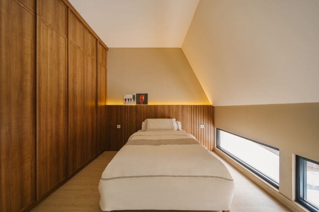 LINEHOUSE-BEDROOM